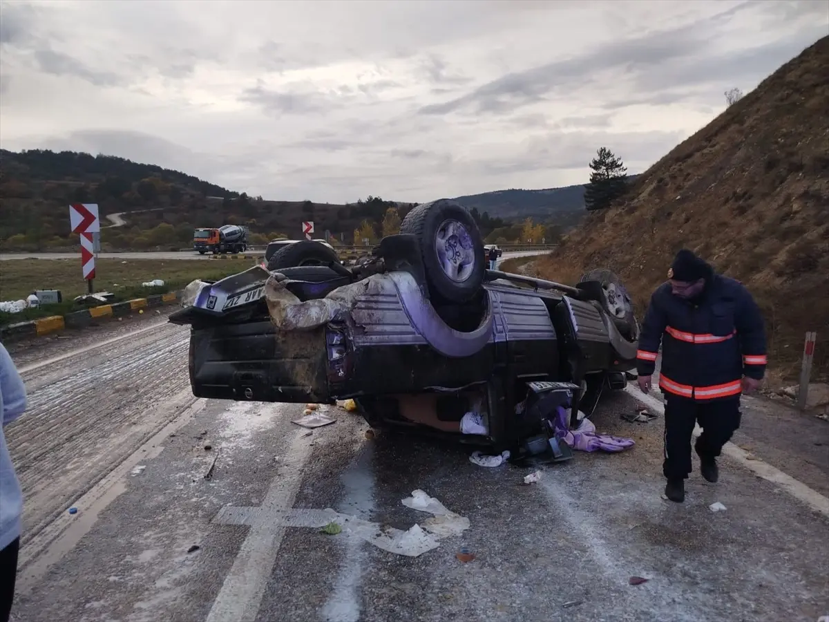 cerkeste pikap devrildi 1 yarali T92LrESu.jpg