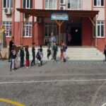 Okullar baslamadan cok sayida degisiklige gitti mebin yeni kararlari resmen aciklandi 1VJphWhU